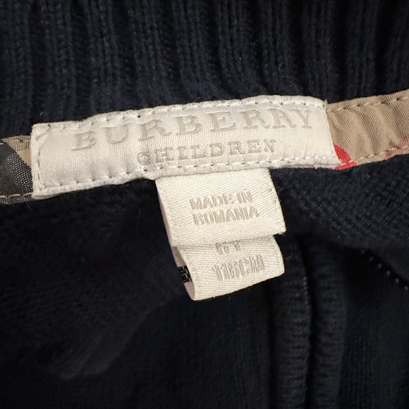 Burberry boys zip up cardigan sweater size 6 - Picture 2 of 6